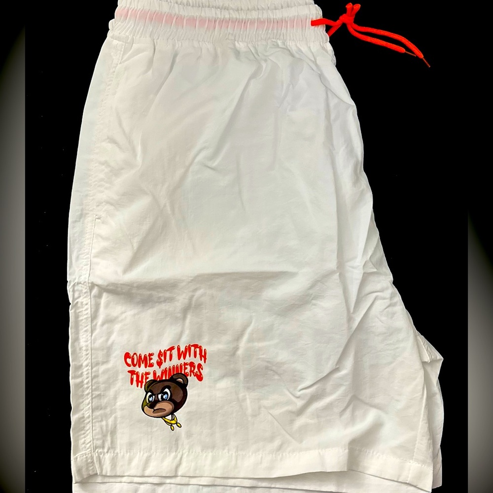 Winning Team Couture lineup (hoochie daddy) shorts.